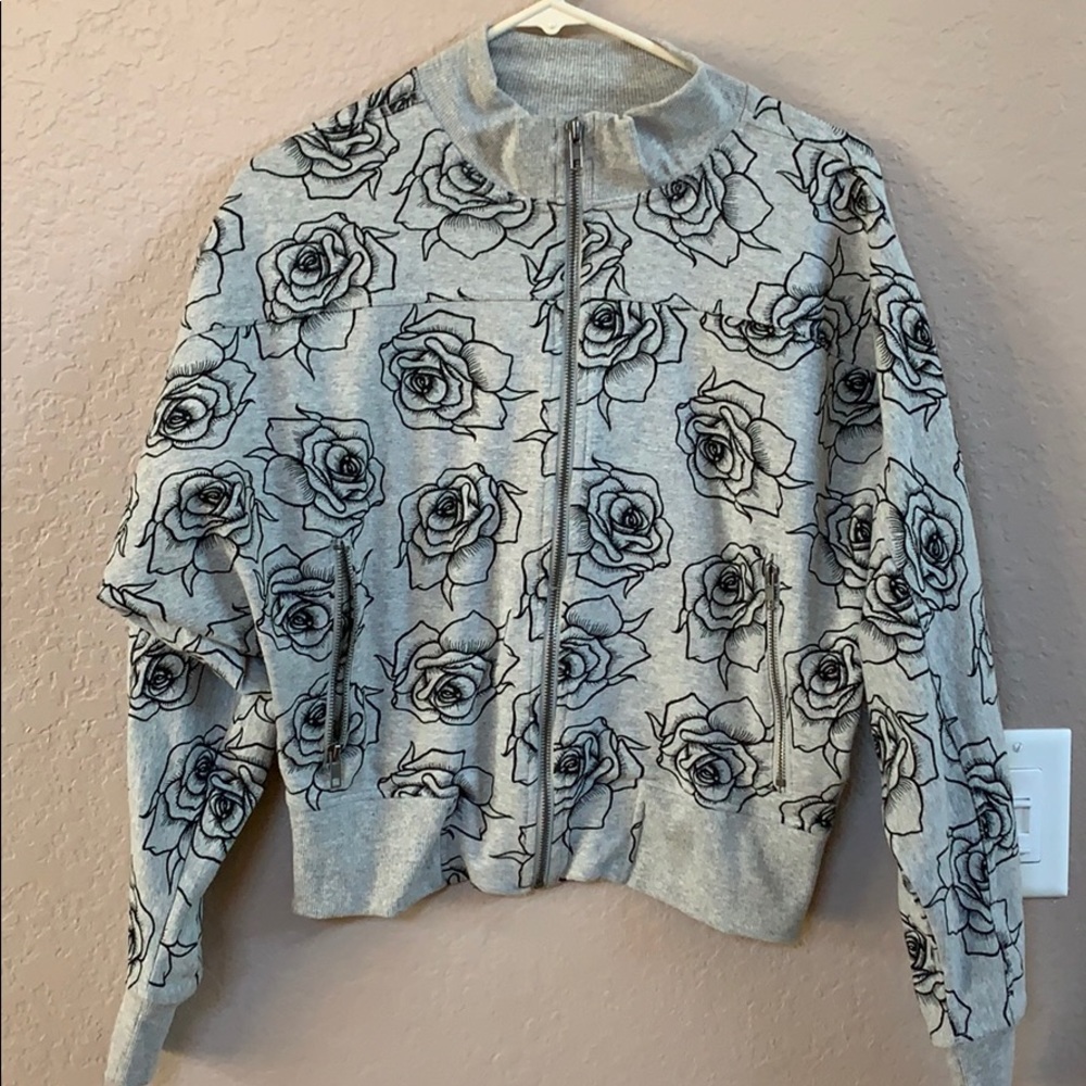 Lularoe Roses Sweatshirt Material Zip up Jacket